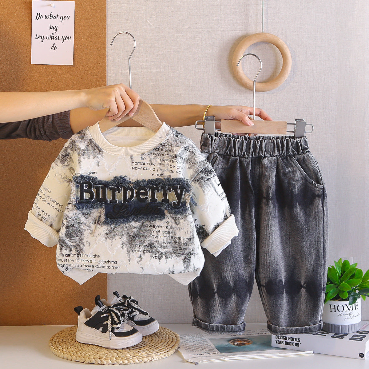 Casual letter hoodie long sleeved two-piece set